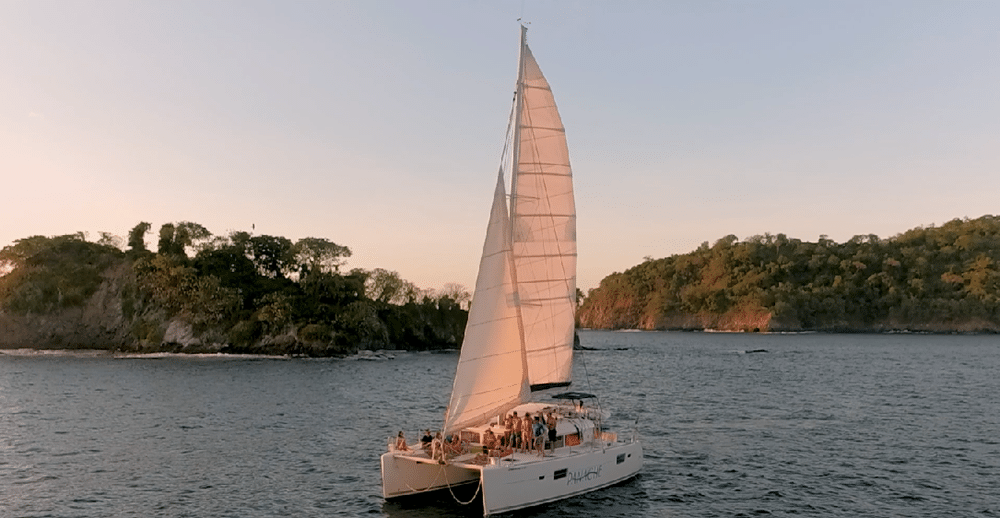 Catamaran Exclusive Resorts Papagayo