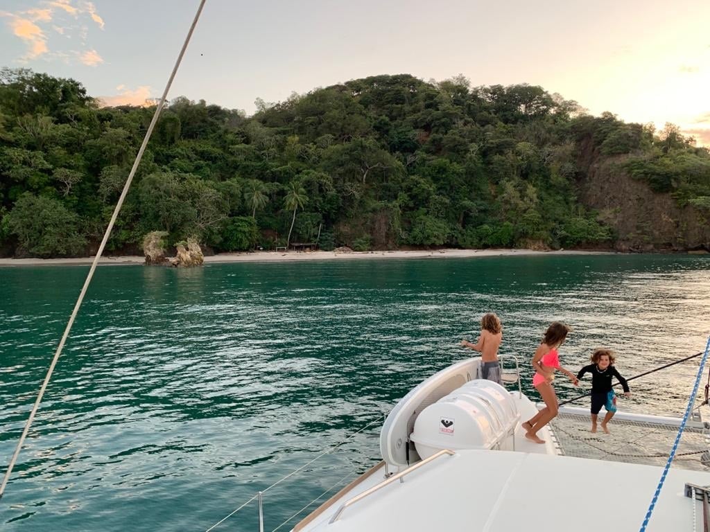 Sailing charters from El Mangroove Papagayo