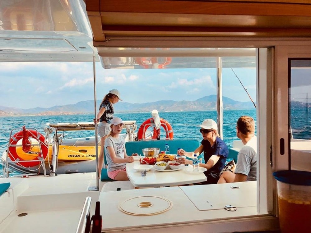 Private catamaran charter