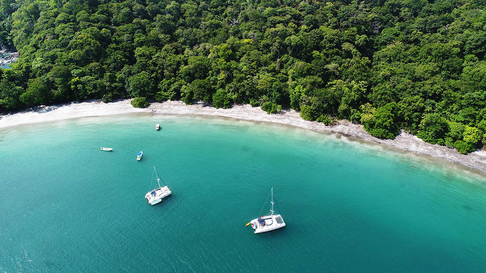 Papagayo Catamaran Sailing